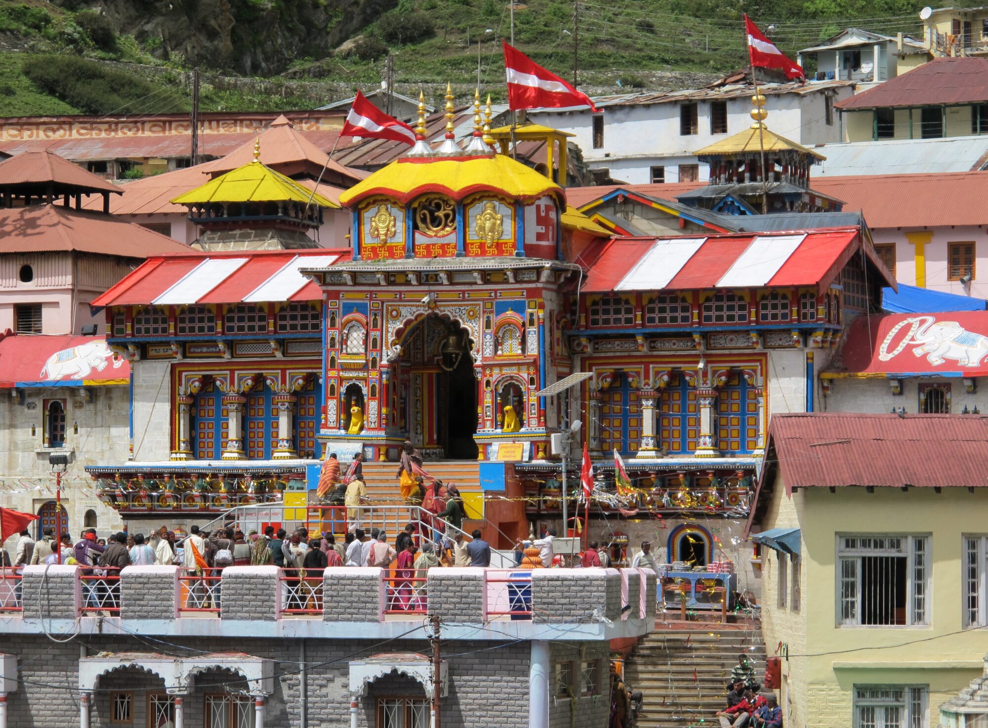 The Fascinating Legend of Badrinath Temple in Chardham.